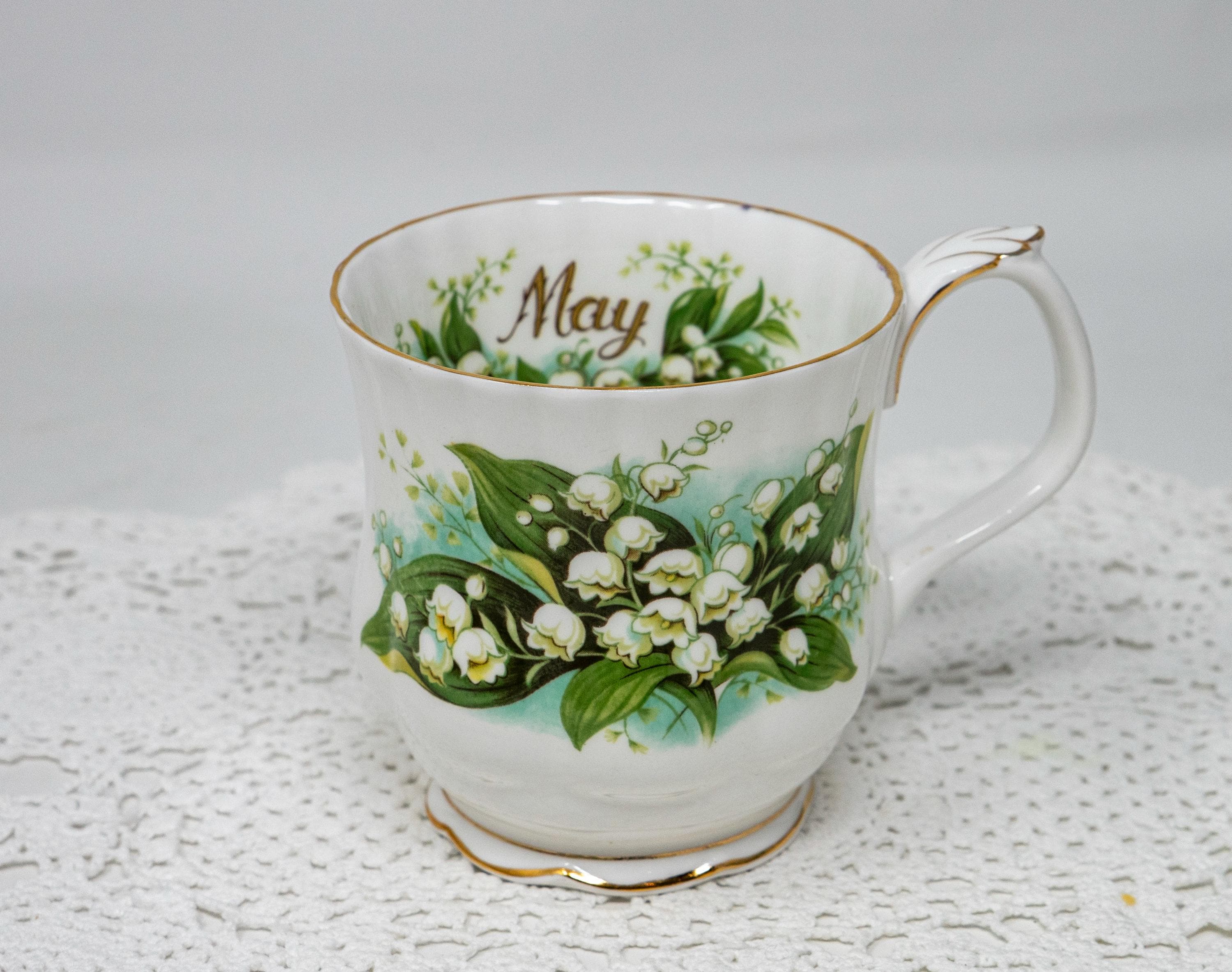 Royal Albert Flower of the Month Series 