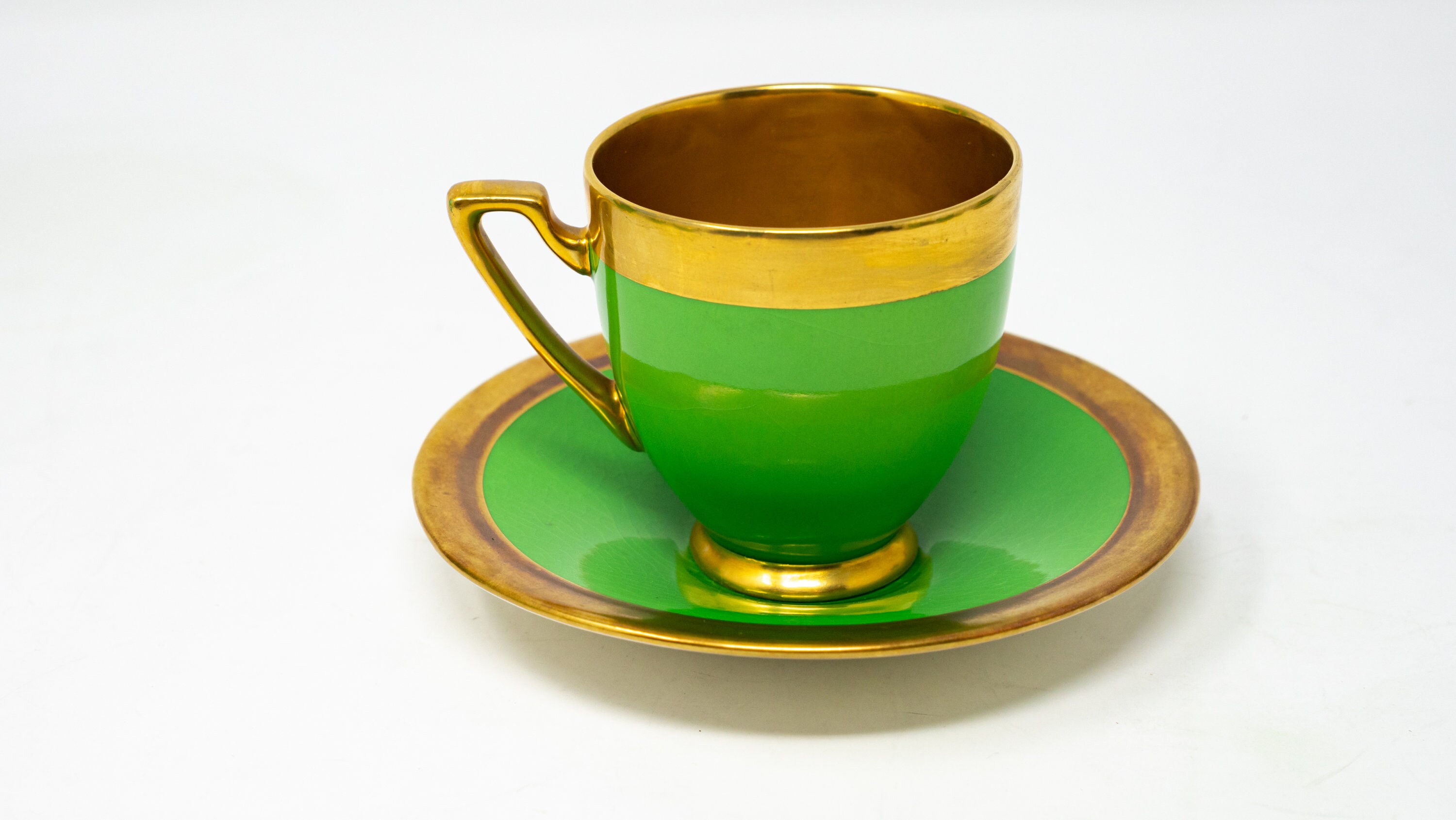 Carltonware green and gold art-deco cocoa/ cofee set, cups