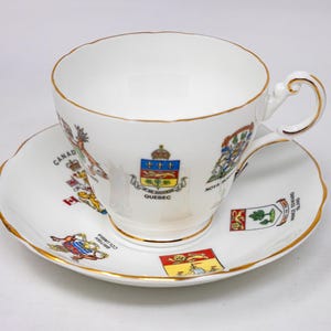 Royal Darwood Canadian provinces teacup and saucer set,  vintage bone china made in England