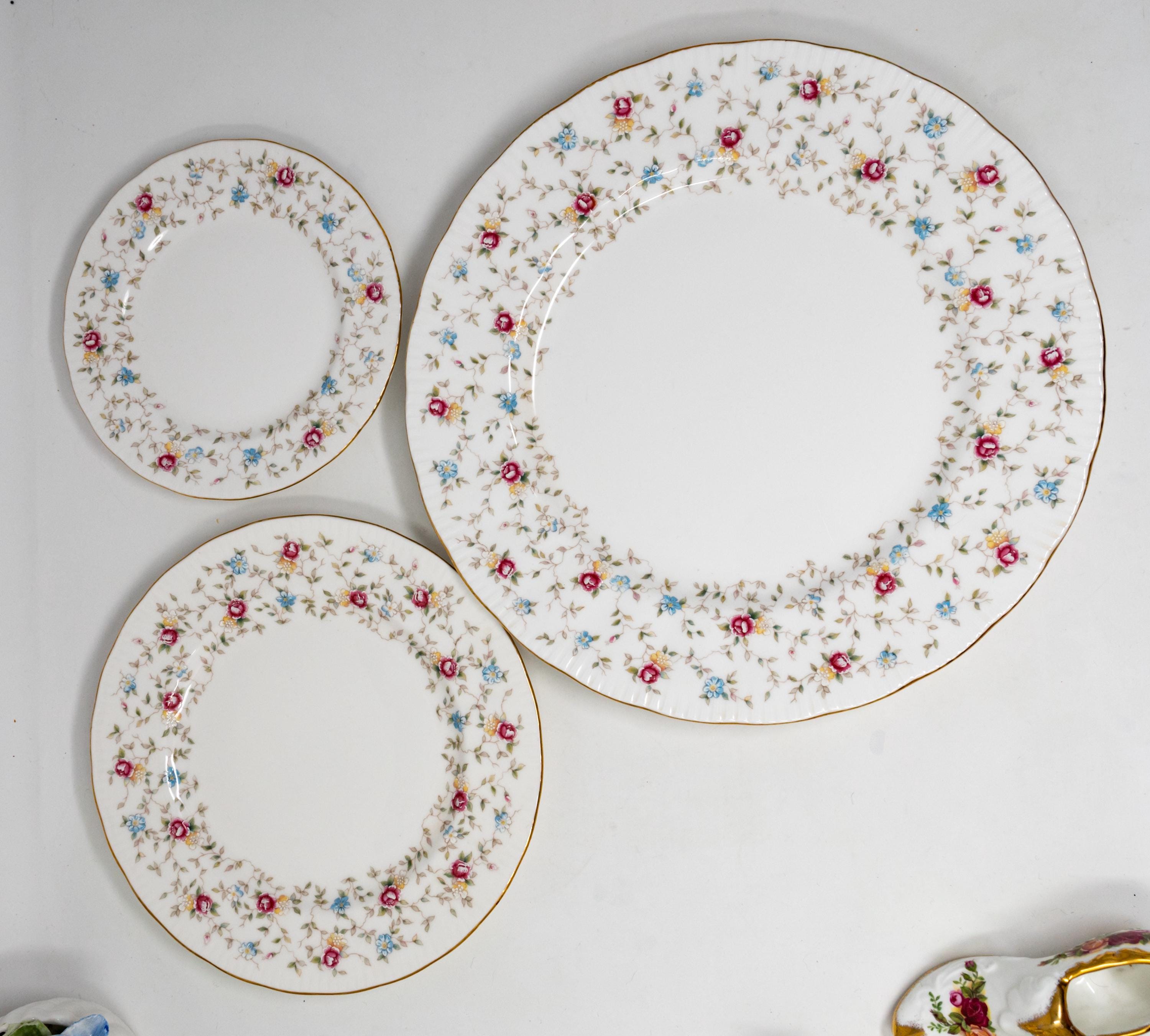 【PARAGON】プレート　セット　First Choice Vintage Paragon Bone China Plate - First Choice England C.1981 - Etsy