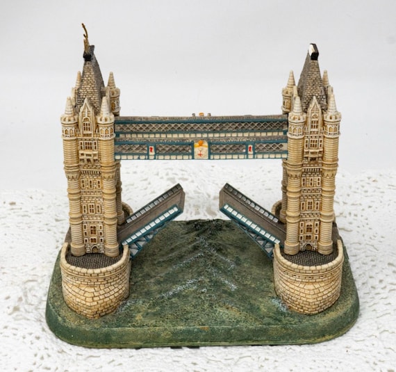 美品★LILLIPUT LANE リリパット レーン/ タワーブリッジ★ Vintage Lilliput Lane Tower Bridge Miniature - Britain's Heritage