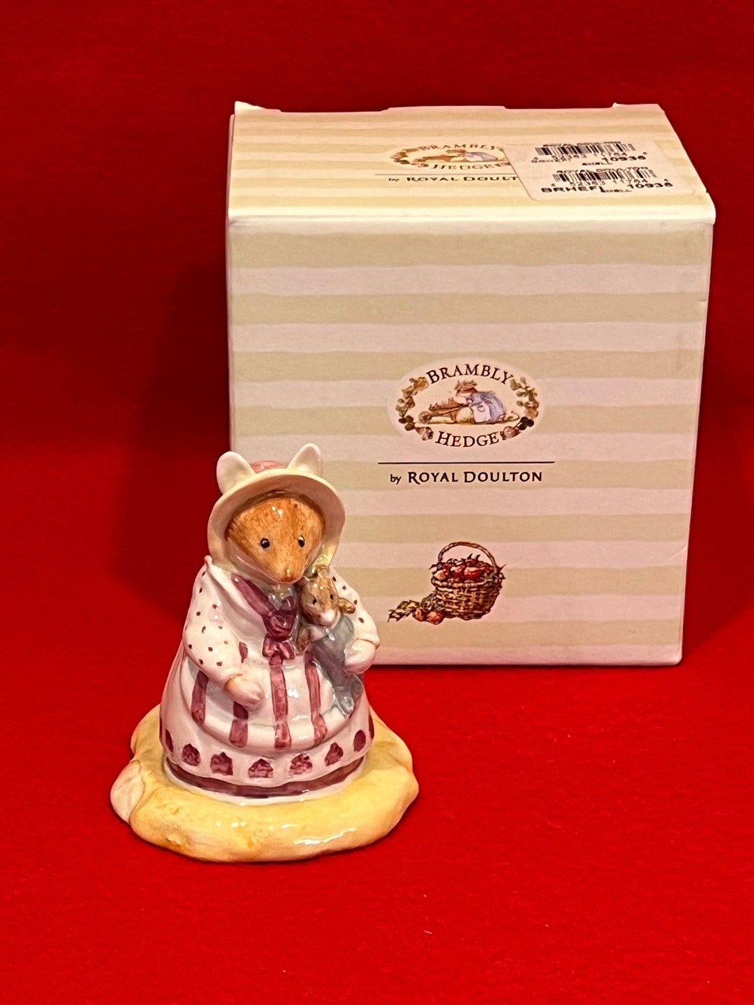 ブランブリーヘッジ フィギュリン DBH42 SHELL シーストーリー il_1080xN.6032620410_n6ob.jpg