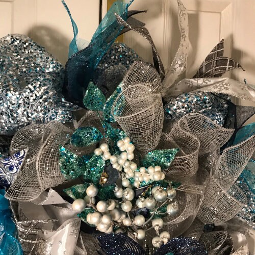 Blue and Gray Christmas Wreath, Blue Christmas Door Decor, Christmas