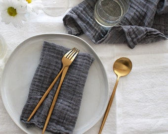 Gray Napkin Set Cotton, 18x18, Everyday Crinkle Muslin Napkins, Cloth Napkins for Wedding, Contemporary Napkin Set in Natural Colors