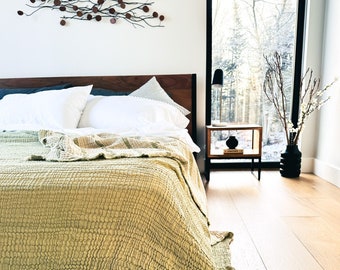 Muslin Blanket, Soft 4 Layer Cotton Blanket, Christmas Gift Blanket, Reversible Striped Bed Throw for King, Queen, Luxury Oversized Bedding