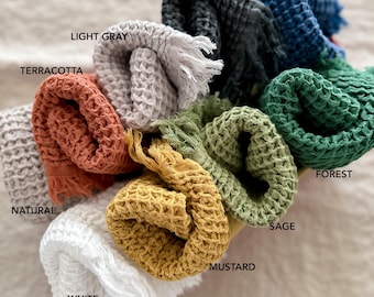 Waffle hand towel for kitchen in various colors, Every Day Towel, Washcloth, Gift Towel for Christmas, Guest towel, Stone washed soft towel
