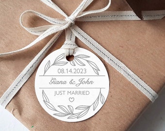 Round "Just Married" Tags -Wedding Favors, Labels, Tags, White Shimmer Cardstock