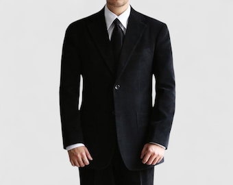 Men’s Black Corduroy Single-Breasted Jacket – 3-Button Fall Blazer for Business & Casual Wear
