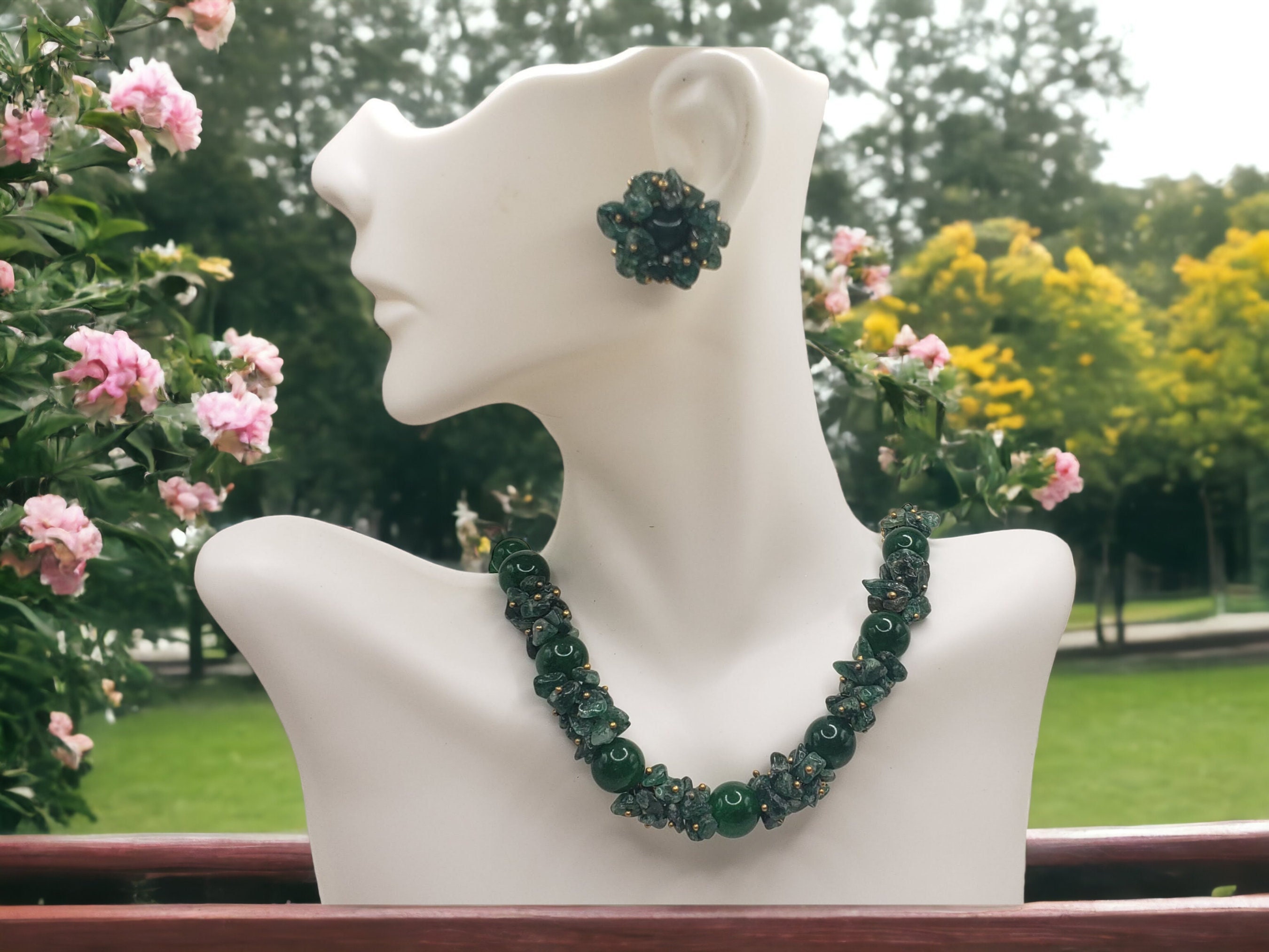 Green Jade Choker Necklace Earrings Set Beaded Necklace Jade