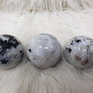 Rainbow Moonstone Sphere, Crystal Ball, Flashy Moonstone Orb, Crystal Sphere, Healing Stone, Home Decor, Decorative Stone, Gift, 60-63mm