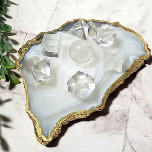 Clear Quartz Crystal Geometric Set with Display Plate, 5 Platonic Solids, Sacred Crystal Set, Healing Crystal, Grid, Unique Gift