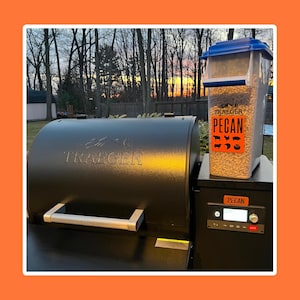 Traeger &quot;most popular&quot; 5-pack pellet labels and hopper magnets