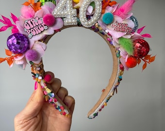 Diadema para 40 cumpleaños: Corona de diva disco para festivales, tocado con pompones