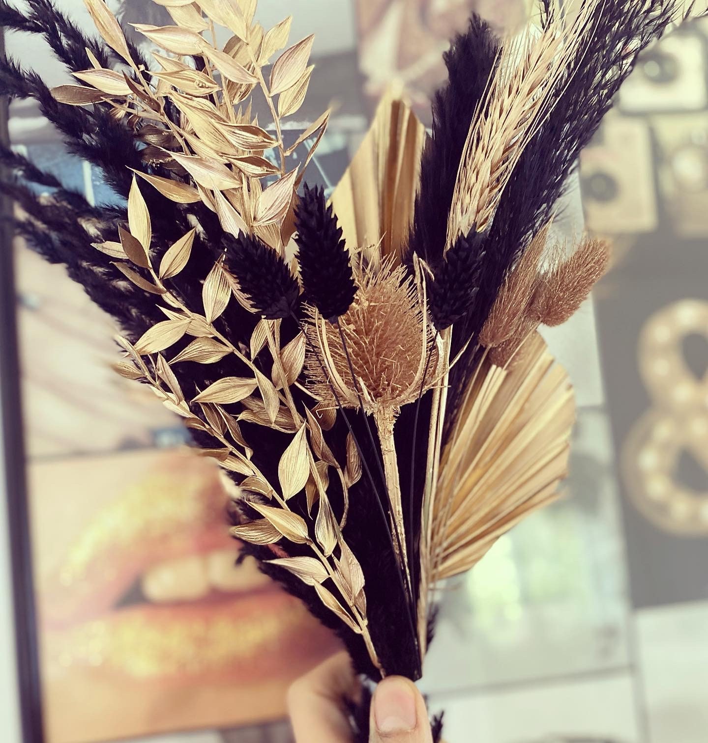 Black and Gold Pampas Grass Bouquet/ Dried Flowers/ Black Etsy