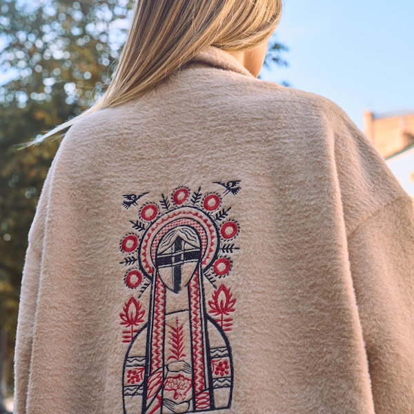 Cardigan lungo in lana fatto a mano / Trench oversize ricamato / Giacca folcloristica ucraina / Cardigan da donna / Giacca / Cappotto in alpaca
