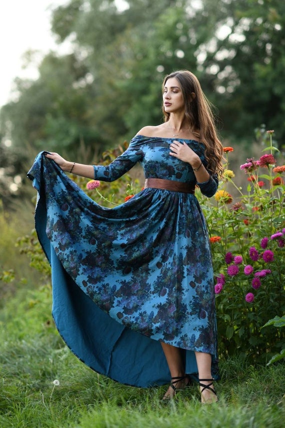 blue floral dress midi Robbie Floral Midi Dress in Blue