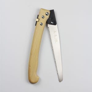Wood-Handled Foldable Saw Japan