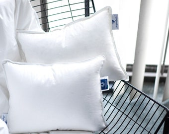Almohada de viaje compresible de plumón blanco europeo 650 Loft / Almohada de viaje / Ayuda para vuelos / Accesorios de vacaciones / Almohada de viaje de lujo