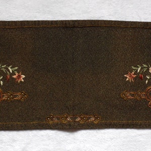 Vintage table runner with floral embroidery, flowers embroidery, vintage brown table topper
