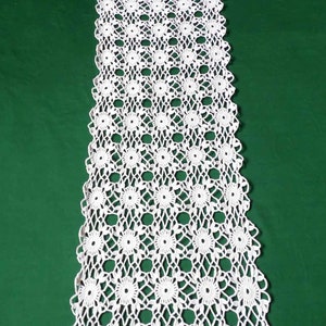 Vintage crochet table runner, crochet cream runner, Swedish table runner, lace table runner, Scandinavian vintage