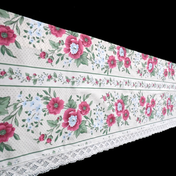 Vintage valance, floral valance, shabby chic window decor, curtain with flowers, cottage curtain, cottage valance, farmhouse