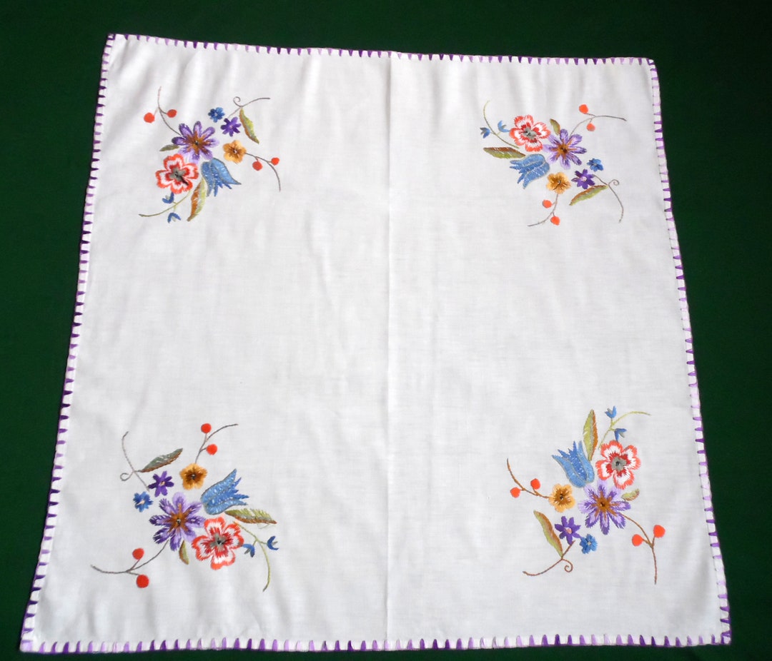 Vintage Square Tablecloth With Hand Embroidery Floral Etsy Israel