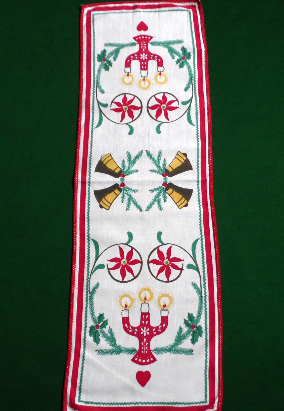 Vintage Christmas Table Runner Vintage Print Table Topper Etsy