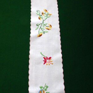 Vintage 1970s narrow table runner with hand embroidery, vintage table topper flowers embroidery, cottage home decor, boho chic unique gift