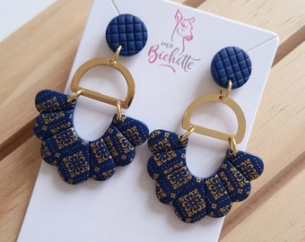 Boucles d'oreilles fait main en France, modèle "Wat Tang Sai" bleu marine - Création originale by Sunisa, artiste franco-thaïe