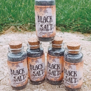 Witches Black Salt: Protection, Banishing, Cleansing (100g Glass Bottle)