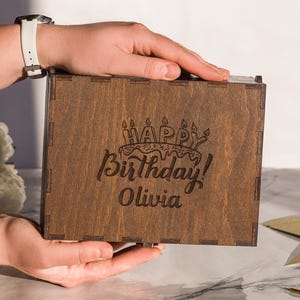 Personalisierte Holz Aufbewahrungsbox, Jubiläumsgeschenk Paare, gravierte Hochzeitsandenken Memory Box, Verlobungsgeschenk, Hochzeitsfotos Karten