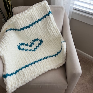Chunky heart blanket pattern/ written pattern & graph/ digital pdf