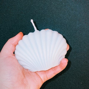 Sea shell candle