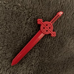 Demon Blood Sword - zacht geëmailleerde pin