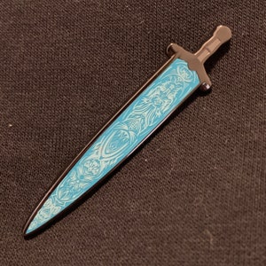 Glow In The Dark Holy Moonlight Sword - Hard Emaille Anstecker