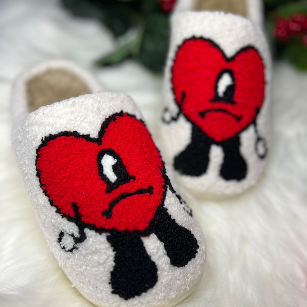 Bad Bunny Heart Slippers Fluffy Un Verano Sin Ti Slipper Merch Cute Womens Comfortable Smile Embroidered