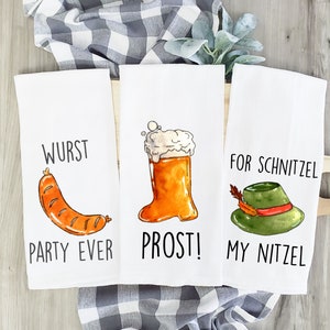 Oktoberfest Tea Towels, Oktoberfest Gift, Oktoberfest Decor, Oktoberfest Kitchen Decor, Oktoberfest Party Favor, Oktoberfest Dish Towels