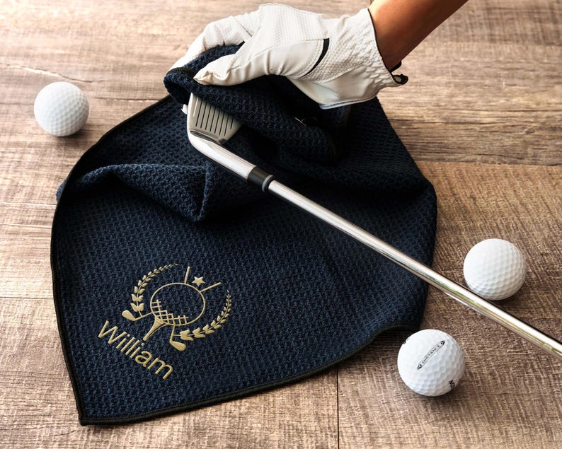 Custom Golf Towel, Embroidered Monogram, Groomsmen Gifts, Personalized Gift for Him afbeelding 7