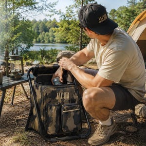 Angelausrüstung 2-teiliger personalisierter Kühler-Stuhl-Rucksack-Hocker mit gesticktem Camouflage-Hut [N] [W] Bild 8