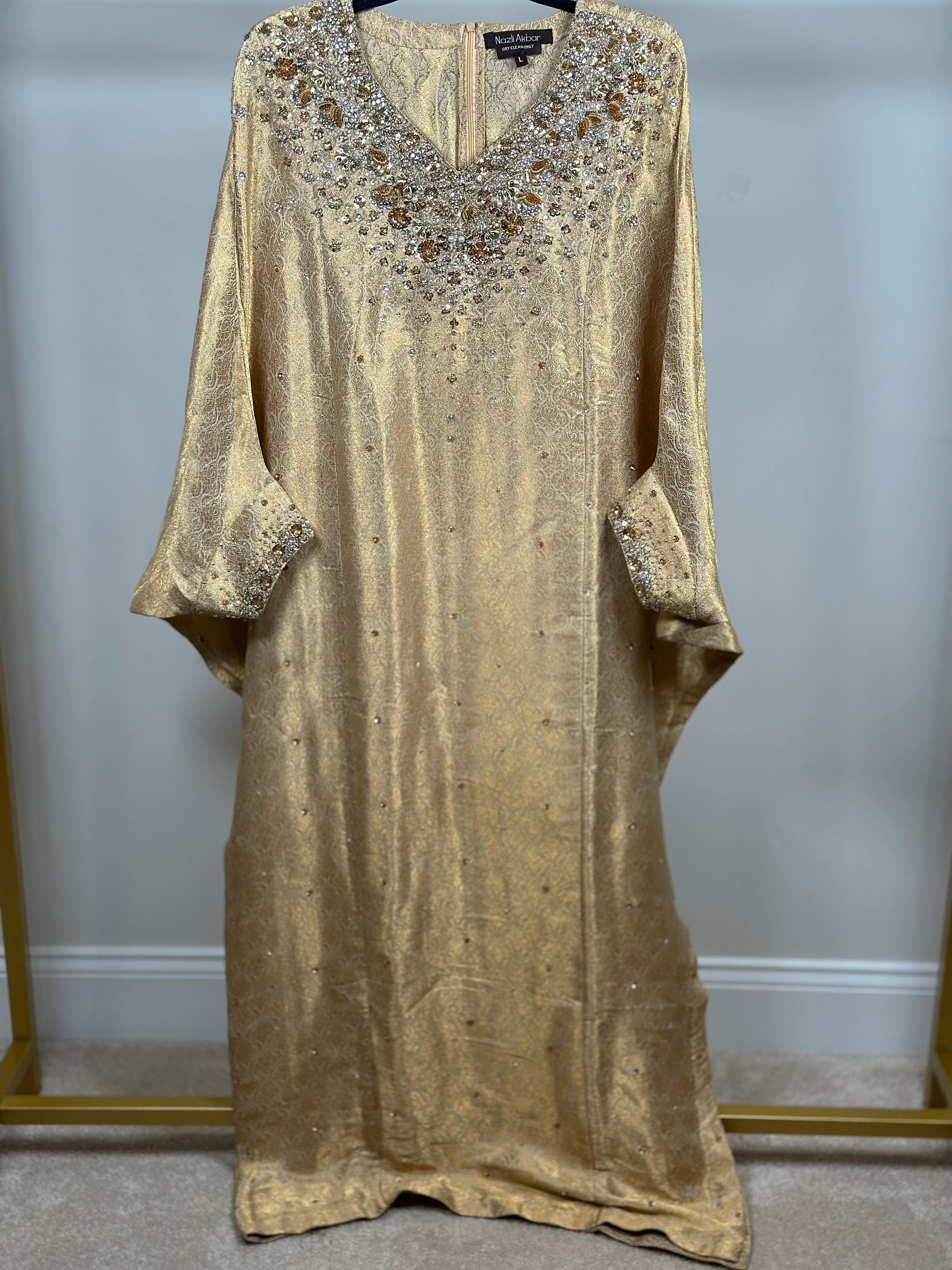 即発！NAZLI dress Tarik Ediz 98478 Tafetta Dress: Spring 2024 Collection