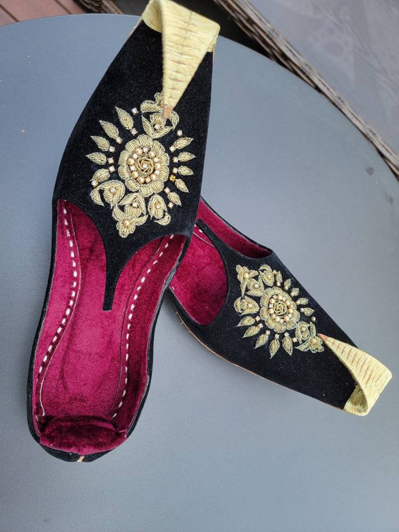 Men saleem Shahi velvet khussa jutti with pearls kora dabka handwork. image 3