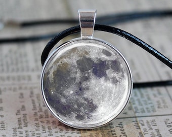 Full Moon Necklace, Occult Jewelry with Lunar Pendant, Witchcraft Pendant for Pagan Moon Magic