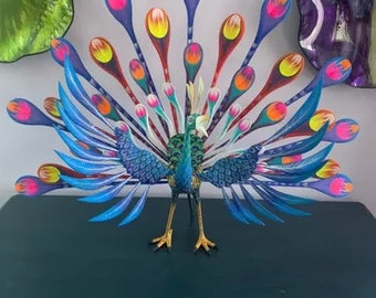Pluma De Pavo Real Diseño de Imagen Llavero Giratorio En Caja De Regalo