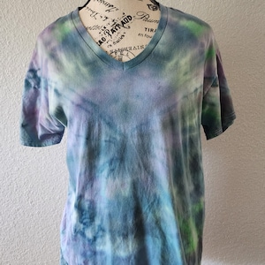 Lavender Camo Tie Dye T Shirt Customizable Unisex Size M