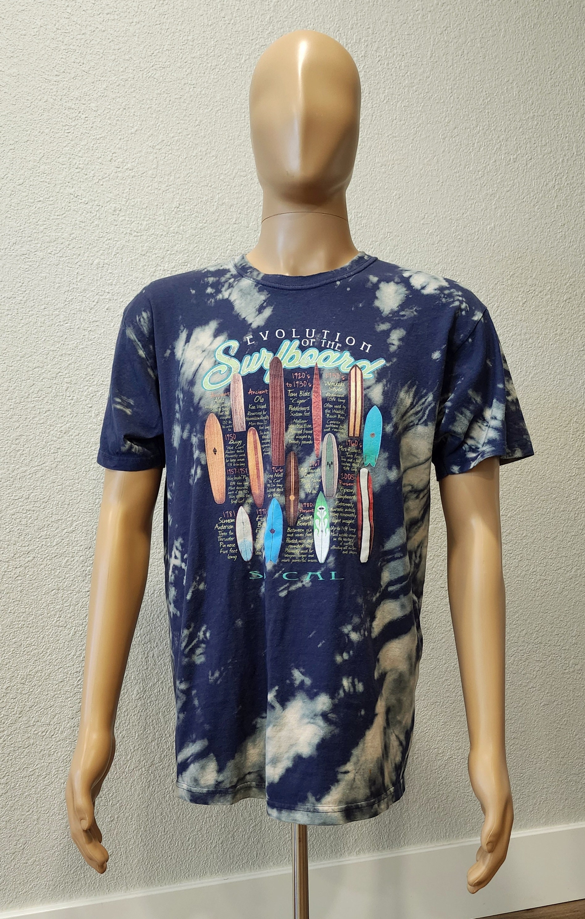 Upcycled Reverse Tie Dye Men's Surfboard T Shirt