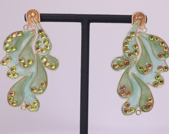 Green earrings, statemant jewelry, danglled earrings, crystal jewelry, unique jewelry designs