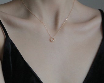 Simple Open Circle Necklace in 14k Gold Filled, Dainty Gold Circle, Karma Necklace, Eternity, Minimalism Necklace, Christmas Gift