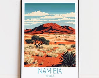 Könnte beinhalten: Eine farbenfrohe Illustration einer Wüstenlandschaft in Namibia, Afrika. Das Bild zeigt eine rote Sanddüne im Hintergrund, mit grünen Büschen und Bäumen im Vordergrund. Der Text "NAMIBIA" und "AFRICA" wird am unteren Rand des Bildes angezeigt.