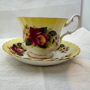 Royal Albert Rose Floral Teacup Set