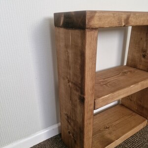 Rustic Solid Pine Side Table with Open Shelf Storage - Various Sizes & Colours Available bild 5